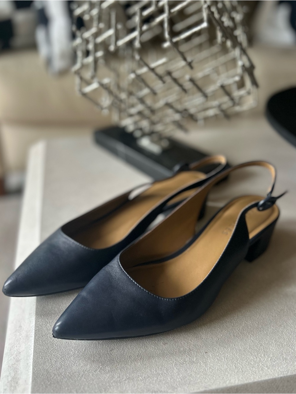 Navy Leather Pointed Toe Slingback Thick 2” Block Heels Size 11 - Picture 16 of 16